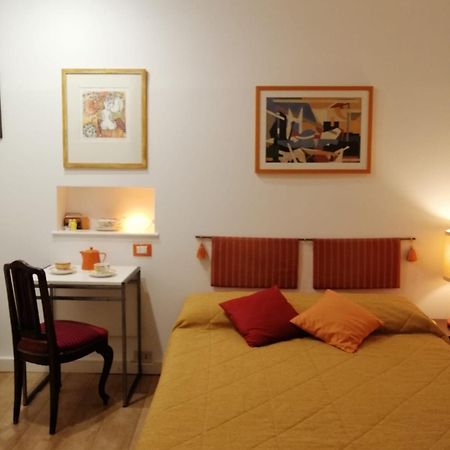 Rizzi, Elegante Monolocale In Centro Storico Apartment Veneţia Exterior foto